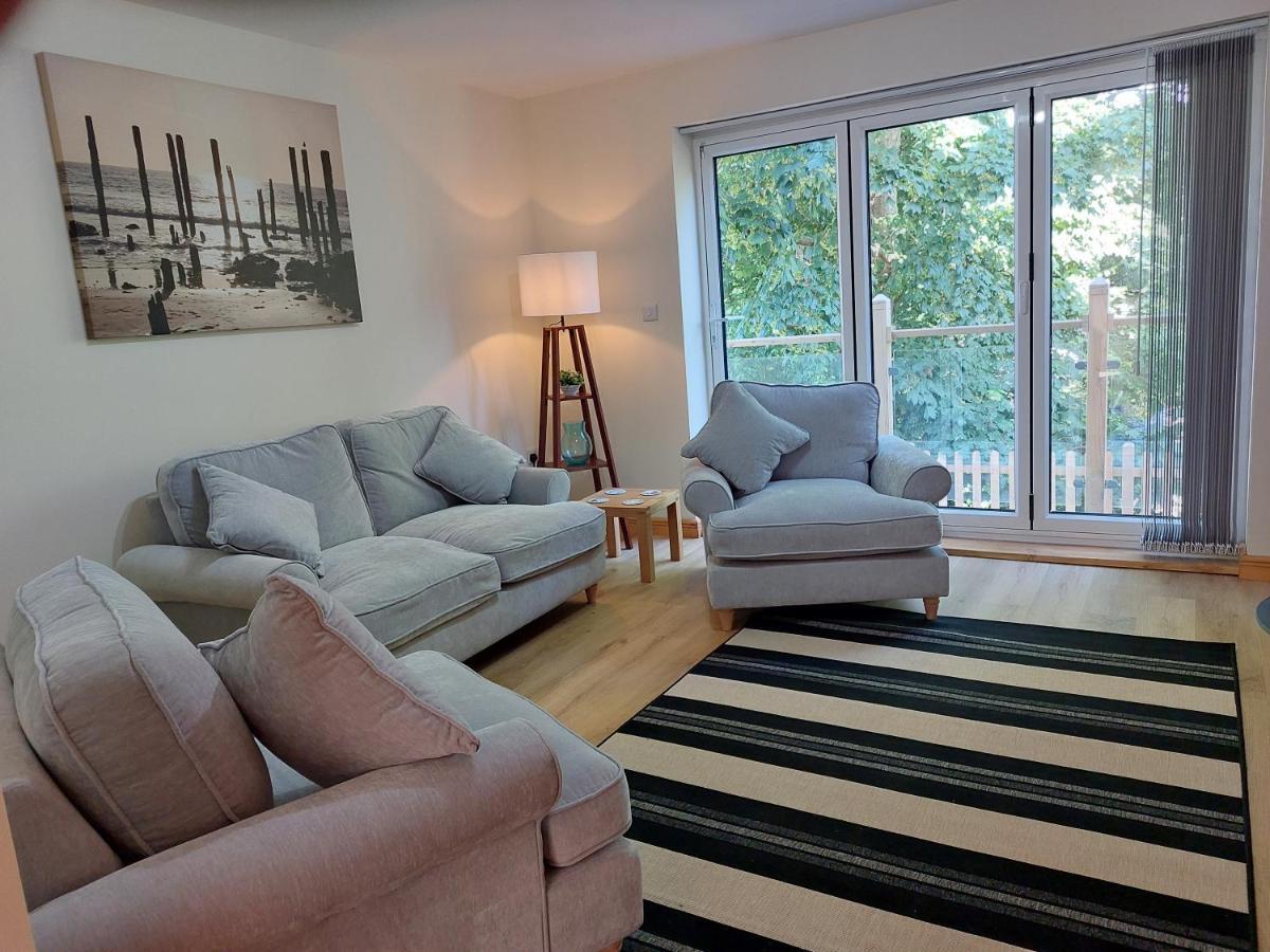 Two Bedroom Cottage - Country Lane -10 Min Walk To Perranporth Beach Exterior photo
